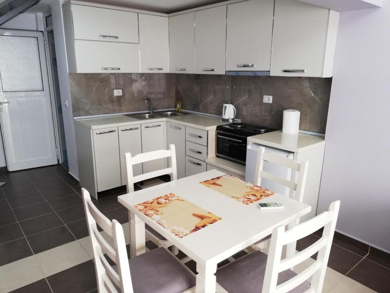 Appartement Sweet Dreams Apartament à Saranda Extérieur photo